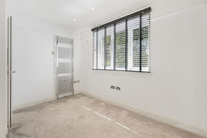 Photo 27- click for photo gallery